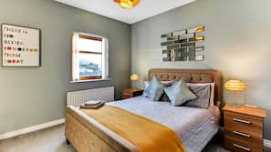 Individually decorated, individually furnished, linens