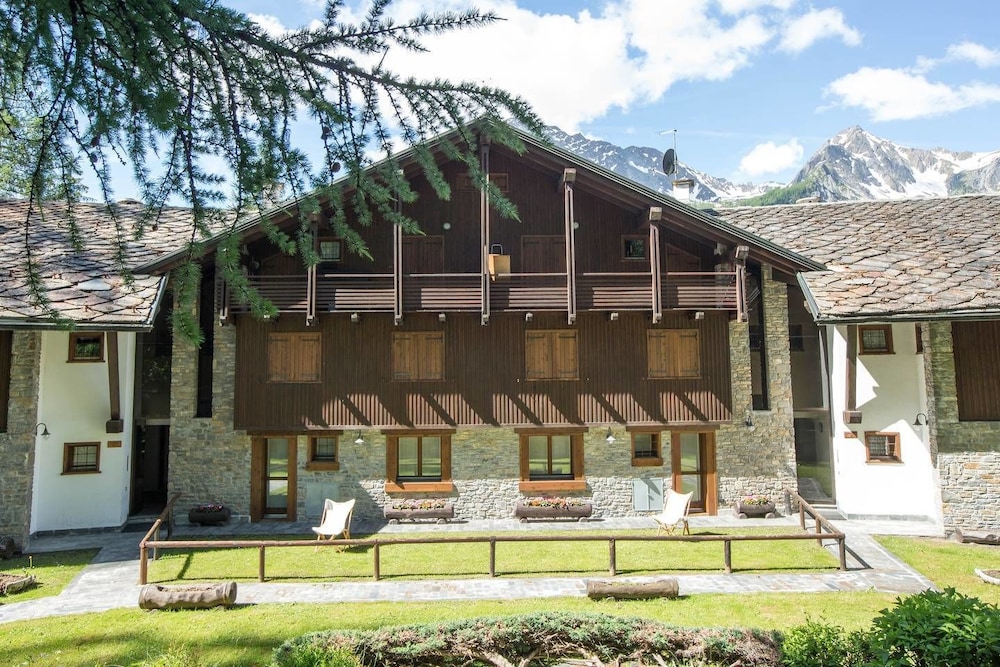 Altido Charming Style Flat Courmayeur Plangorret