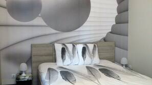 1 chambre, fer et planche à repasser, accès Internet, draps fournis