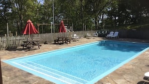 Piscine couverte, piscine extérieure