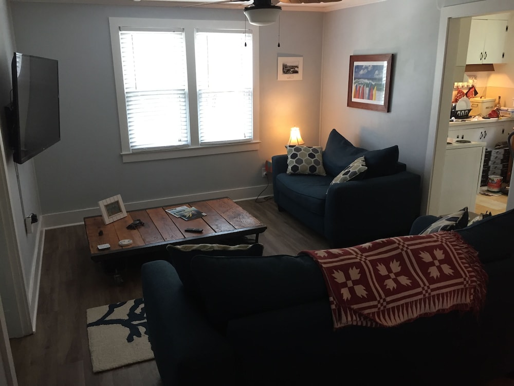 Charming Beach Bungalow