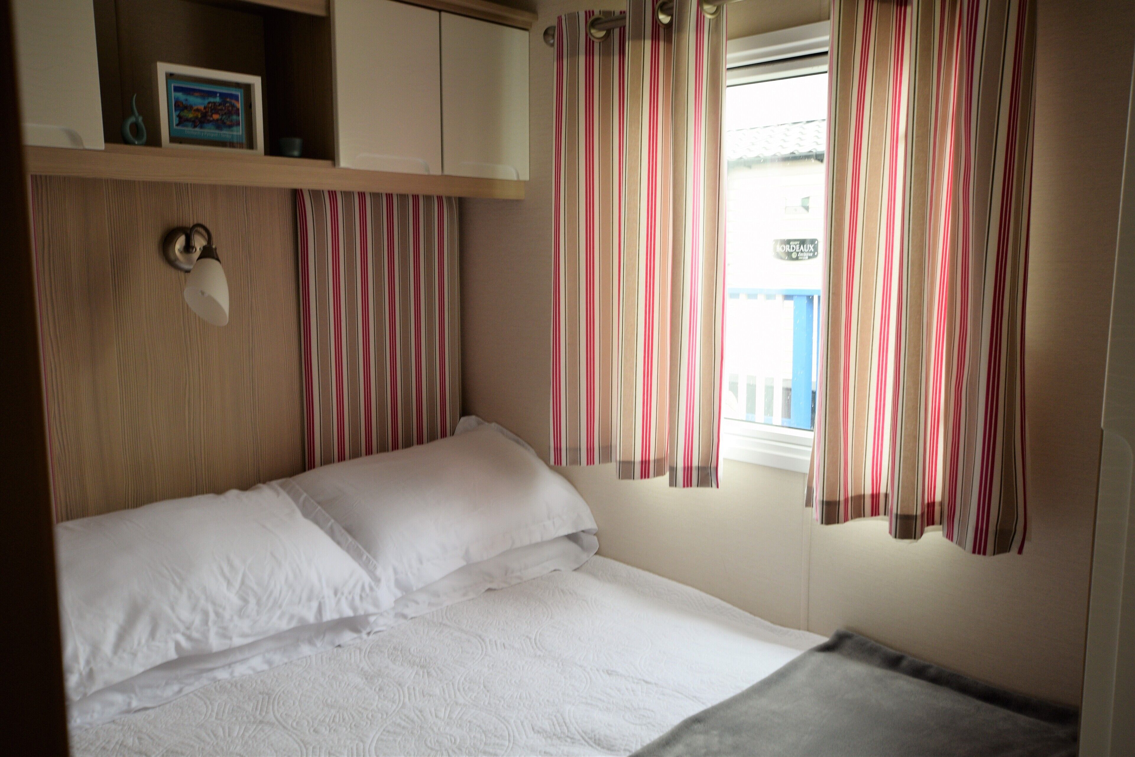 Beachside Caravan With Open Sea Views A Beautiful Lydstep Bay Holiday Park Tenby 2021 Updated Prices Expedia Co Uk