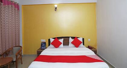 OYO 5589 Pine Oak Resort