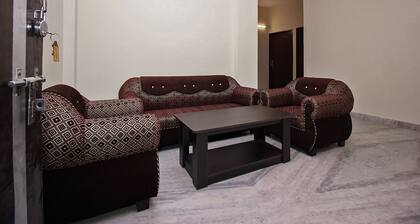 OYO Home 18790 Vibrant 2BHK