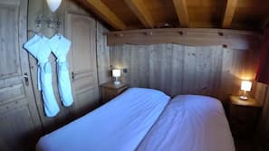 Coffre-forts dans les chambres, rideaux occultants, Wi-Fi gratuit