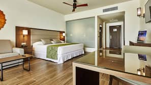 1 Schlafzimmer, hochwertige Bettwaren, Daunenbettdecken, Minibar