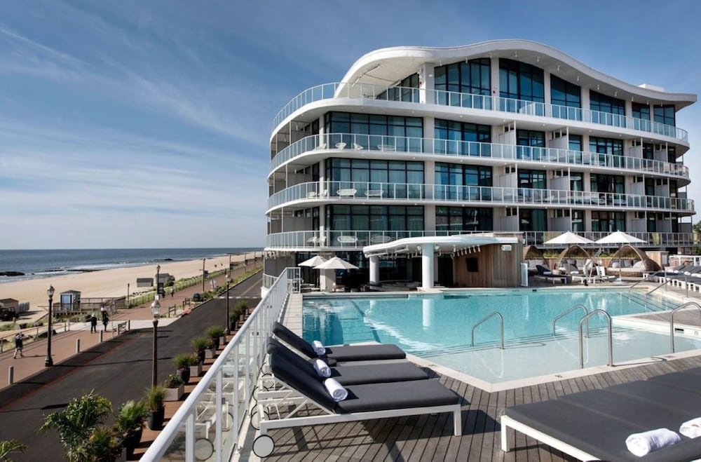 4 Star Hotels