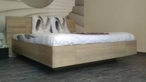1 chambre, fer et planche à repasser, accès Internet, draps fournis