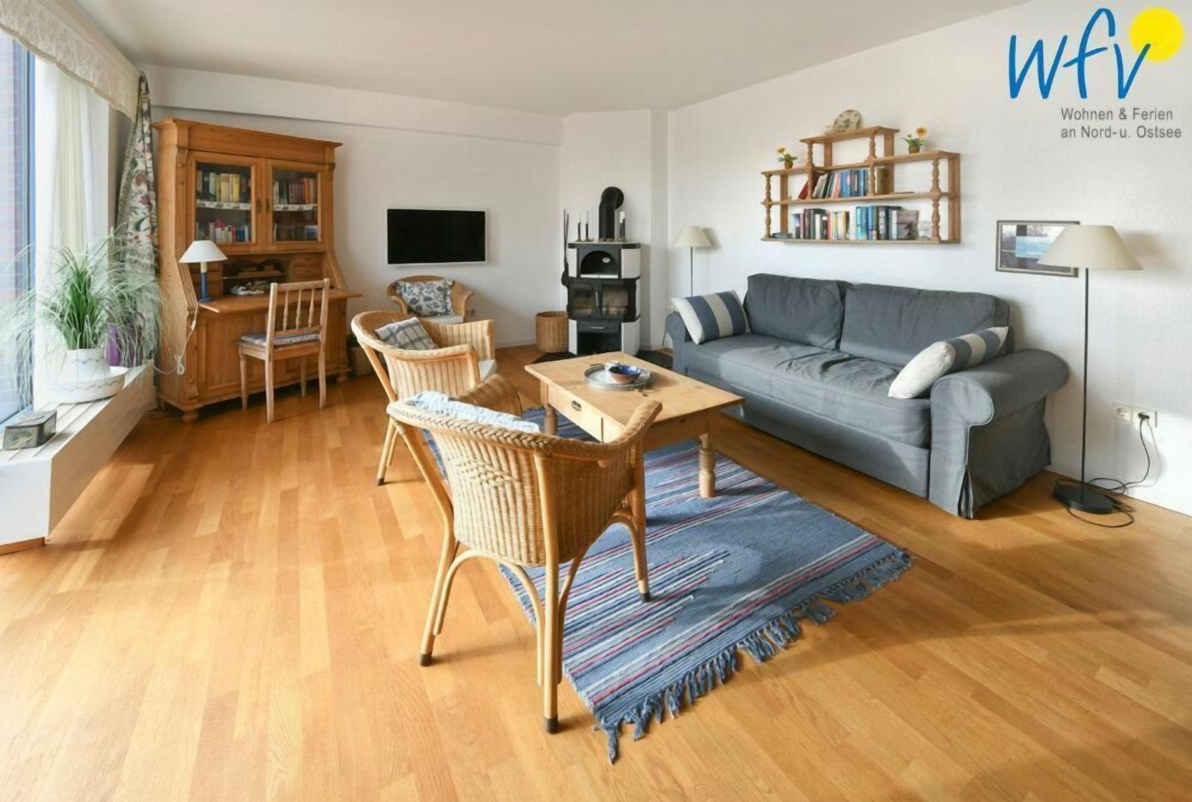 Fantastic Apartment Near The Beach With South Facing Balcony