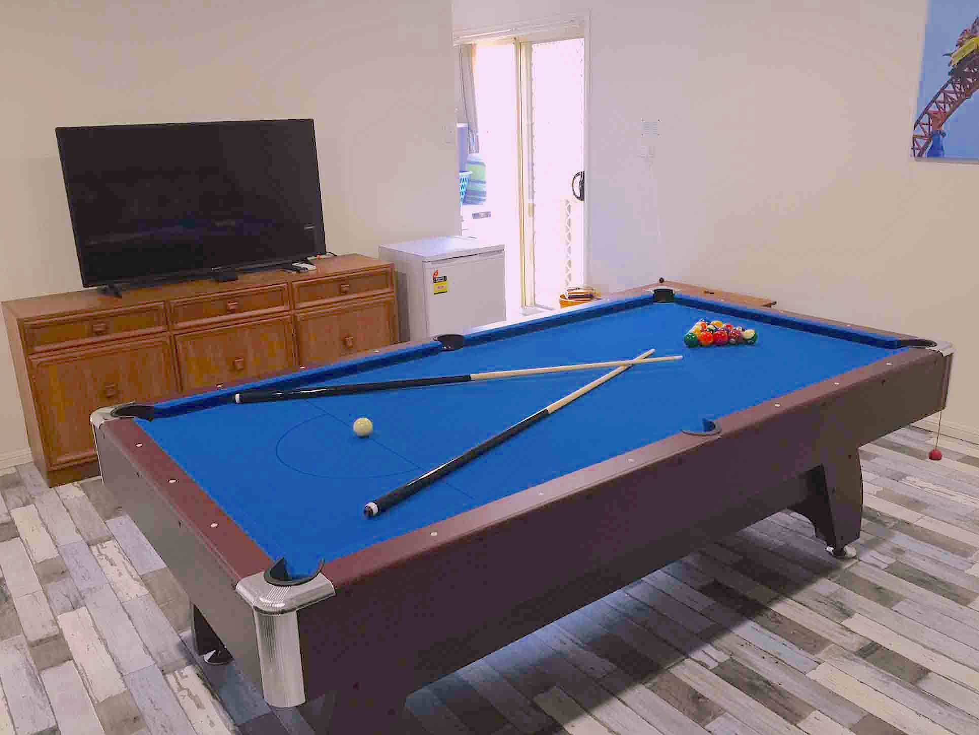 Anaheim Entertainer Deluxe