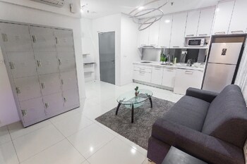 Mercu Summer Suites Klcc By Feel Homes Deals Reviews - 