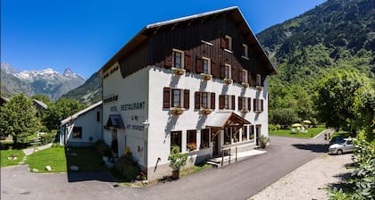 Hôtel le Val des Sources