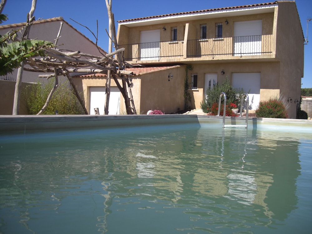 Villa Carignans Avec Piscine Et Jacuzzi Beziers 2019