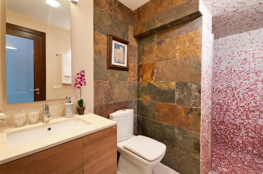 Photo - Parralito by VillaGranCanaria