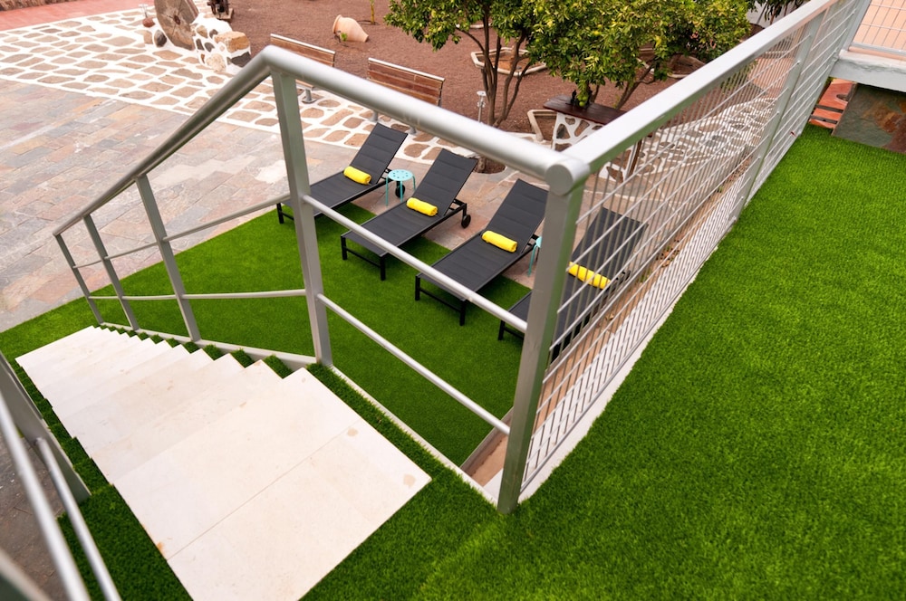 Photo - Parralito by VillaGranCanaria