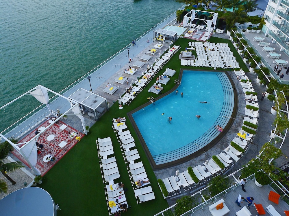 Miami World Al Mondrian 808 In Hotel Rates Reviews Miami World Al Mondrian 808 In