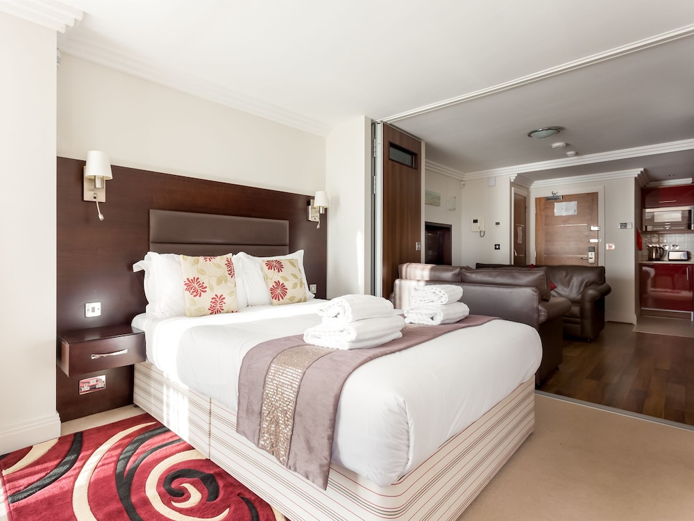 Swallows - Bournemouth