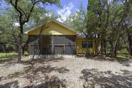 Best Cabins In San Marcos For 2020 Find Cheap 65 Cabins Rentals