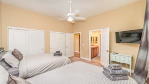 9 bedrooms, in-room safe