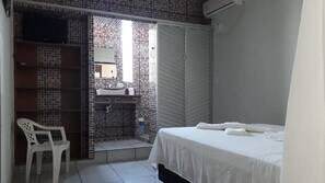 Wi-Fi de cortesia, roupa de cama