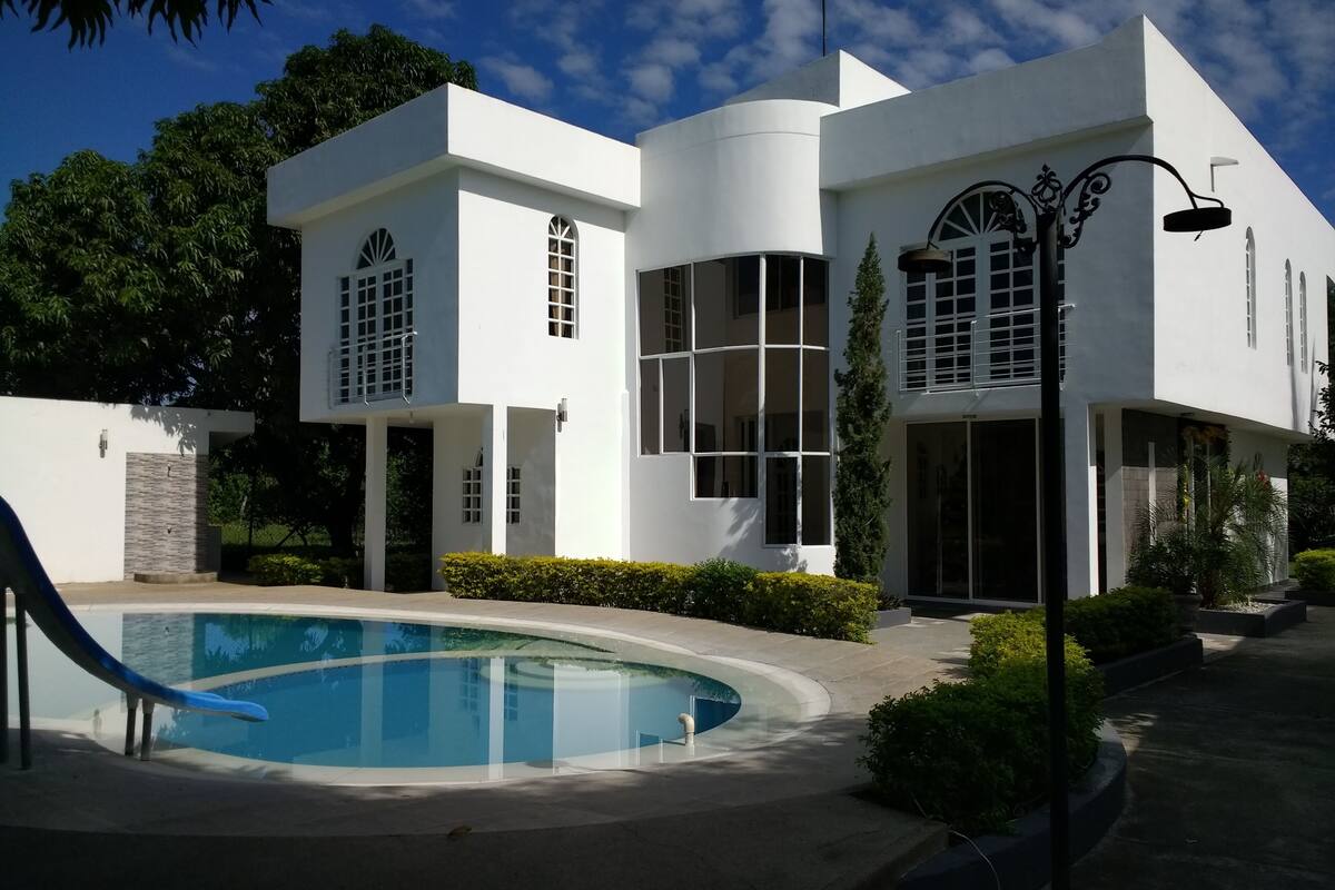 casa campestre con piscina privada