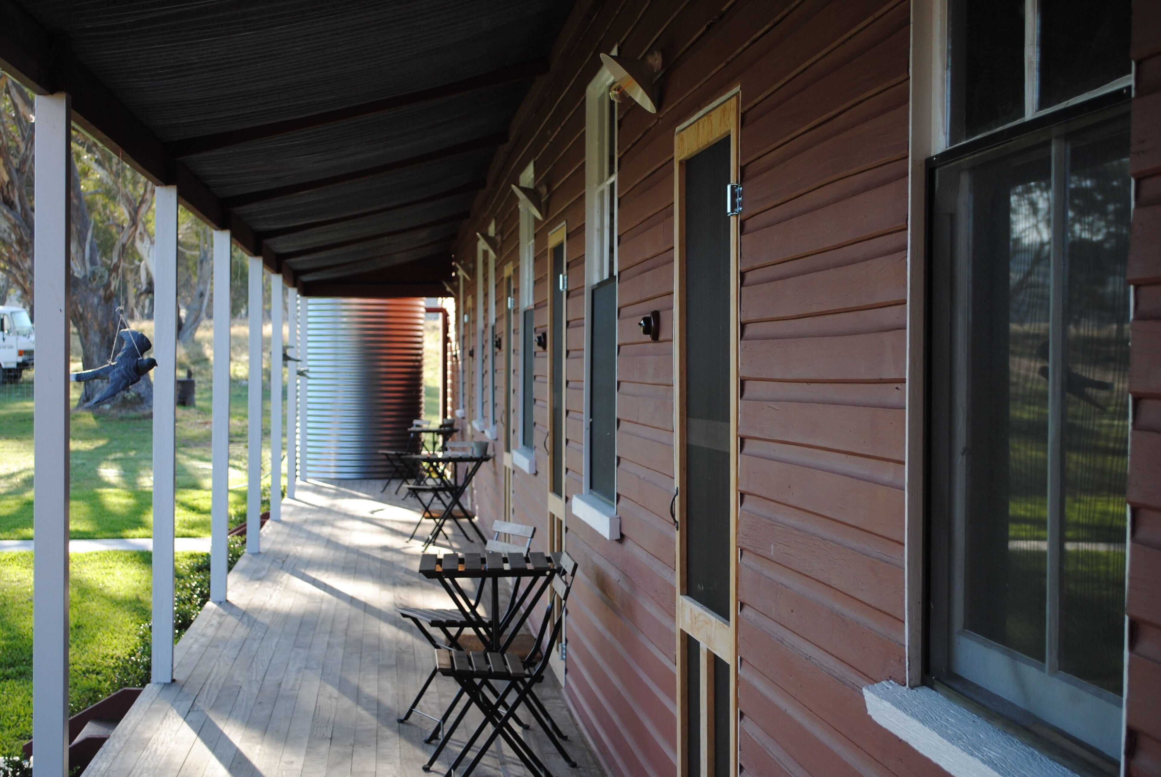 Fabulous Country Stay on New England Cattle & Sheep Property