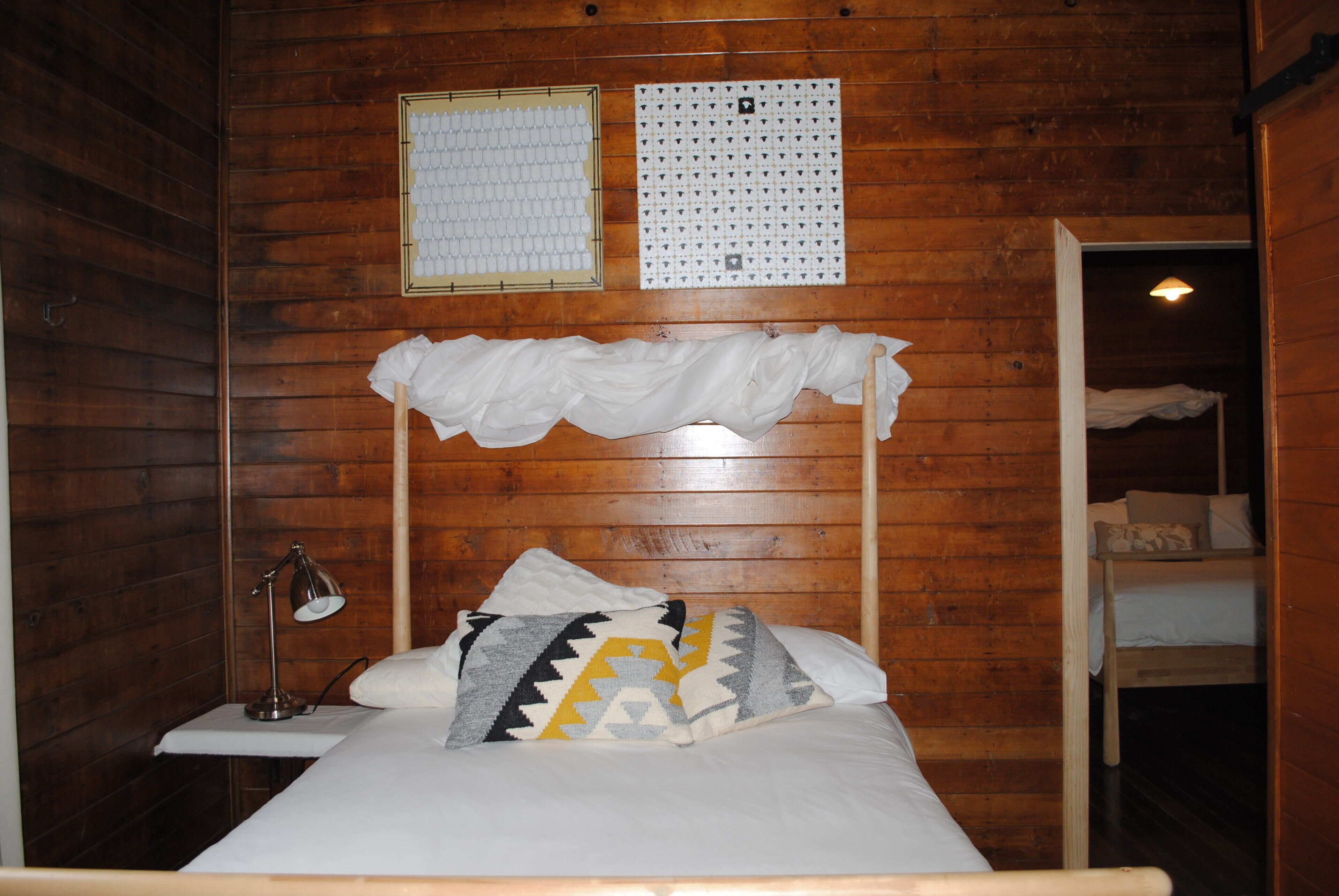 Fabulous Country Stay on New England Cattle & Sheep Property