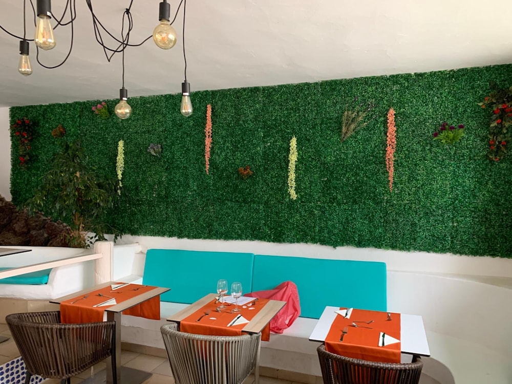 Photo - Makāi Bungalows