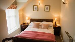 1 bedroom, individually decorated, individually furnished