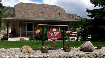 Red Barn Ranch Summerland 2020 Room Prices Reviews Travelocity