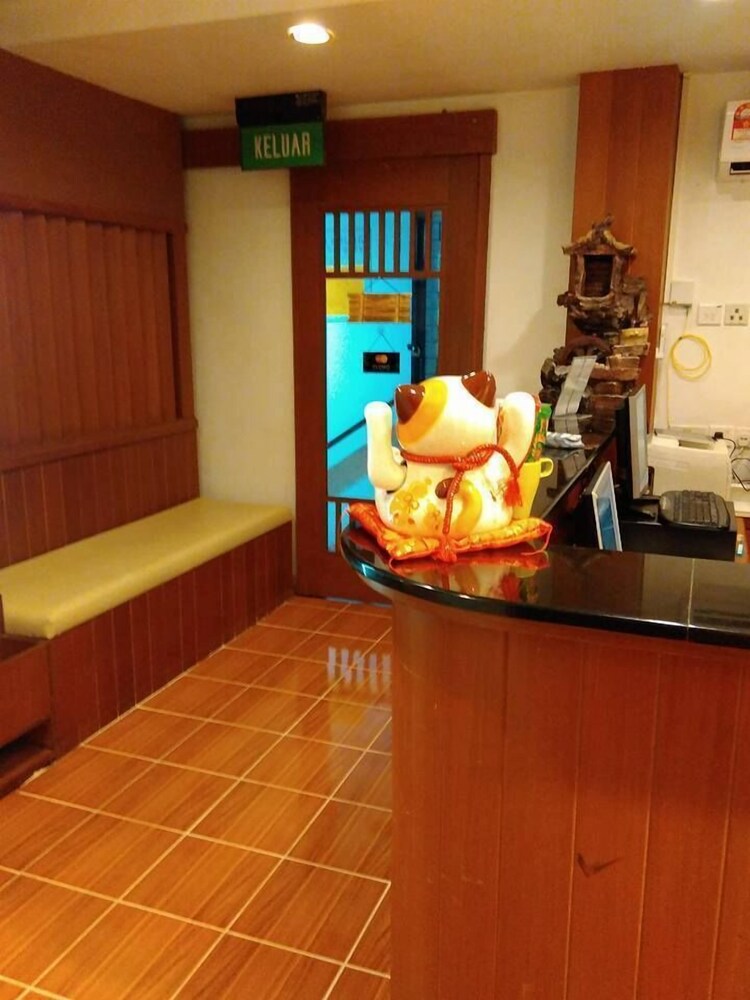 Easybox Homestay Bandar Seri Begawan 27 Room Prices Reviews Travelocity