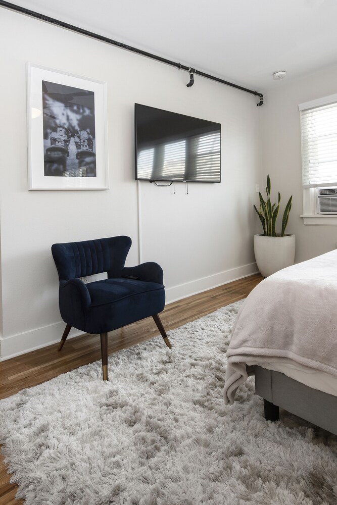 The Perry Sloan's Lake by Kasa