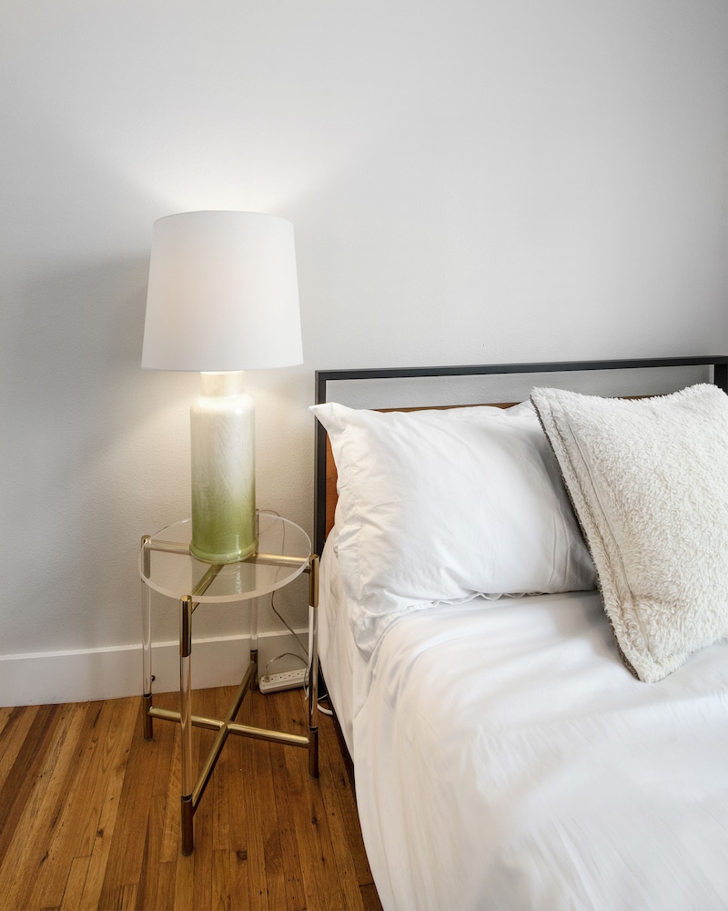 The Perry Sloan's Lake by Kasa