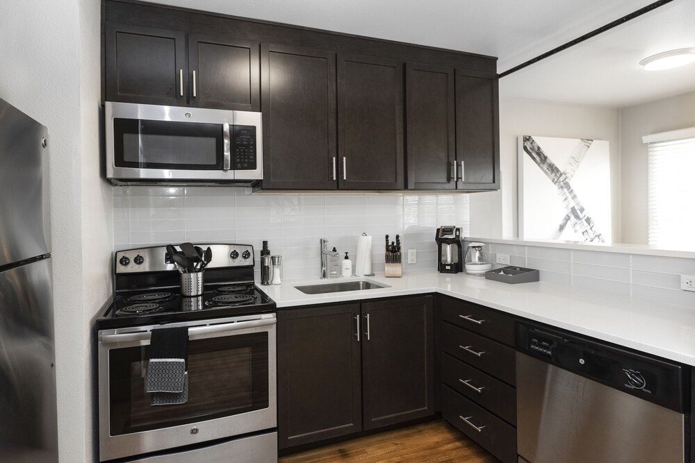 The Perry Sloan's Lake by Kasa