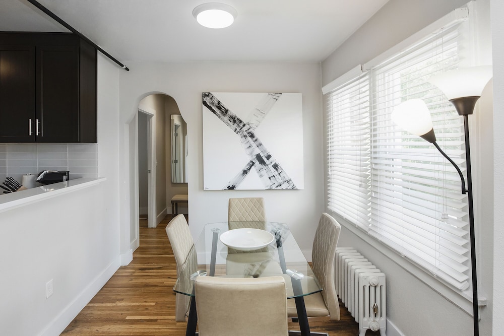 The Perry Sloan's Lake by Kasa