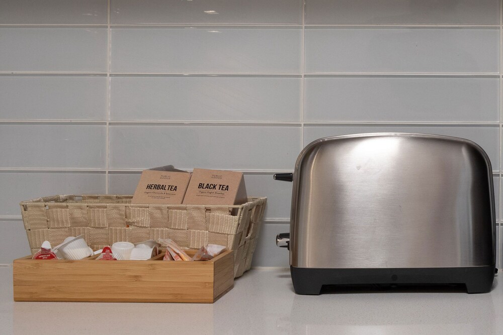 The Perry Sloan's Lake by Kasa