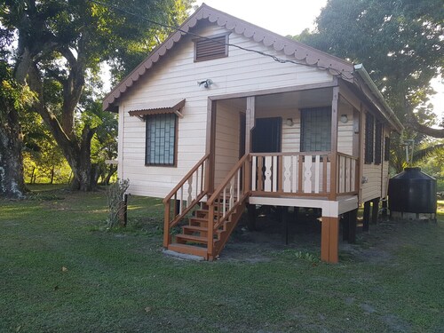 Hotels Near Crooked Tree Wildlife Sanctuary In From 58 Ebookers Com