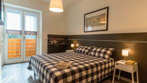 Daunenbettdecken, Betten mit Memory-Foam-Matratzen, kostenloses WLAN