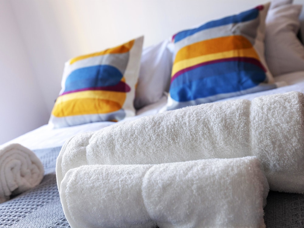 PM & Charles Luxury Apartments - 2 Bedroom - City Center - Parking in Leicester, United Kingdom