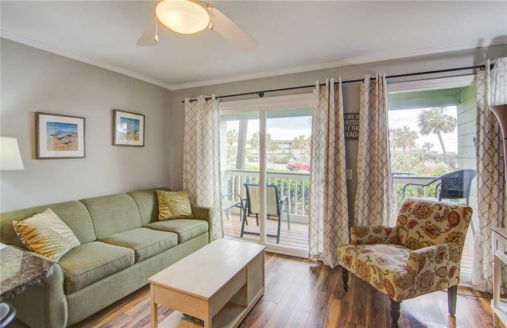 Sea Cabin 137 C 1 Br Villa In Charleston Hotel Rates Reviews