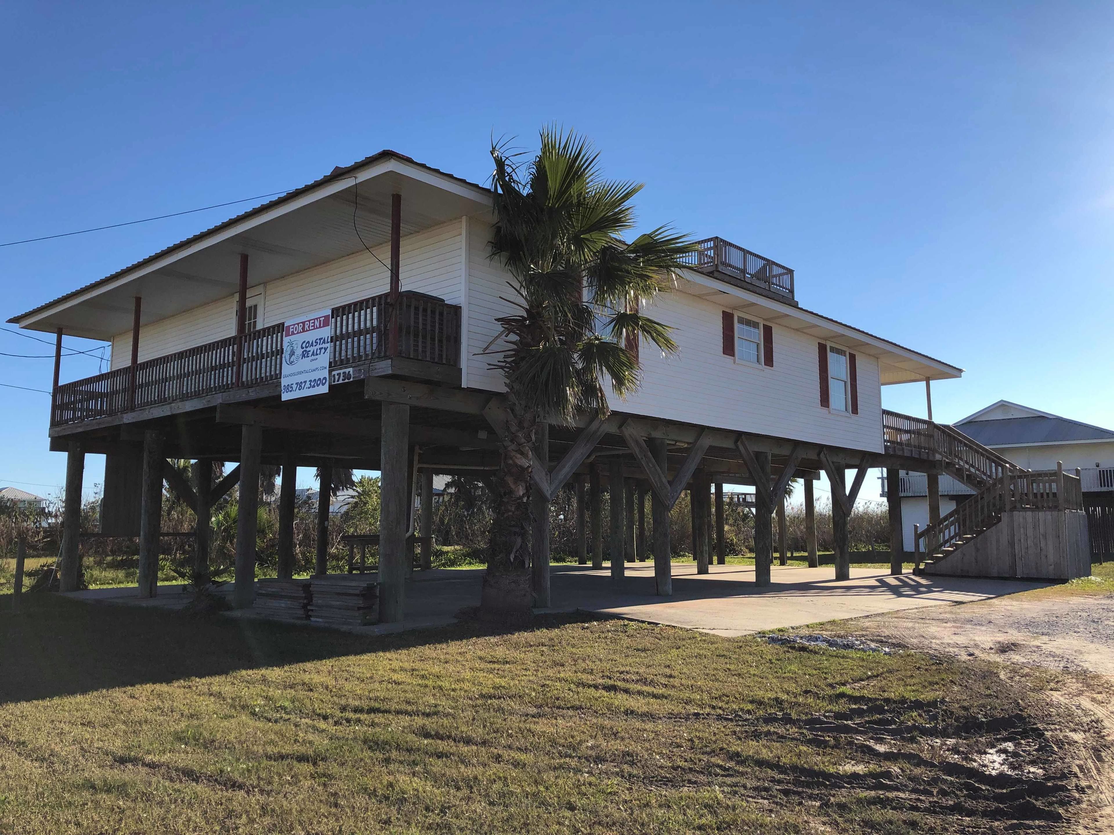 3 Bedroom Private Vacation Home in Grand Isle (1736 Hwy 1) in Grand Isle, United States