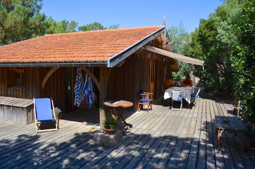 Cool Attitude at the Pointe of Cap Ferret - Typical Wood Style House in Lège-Cap-Ferret, France