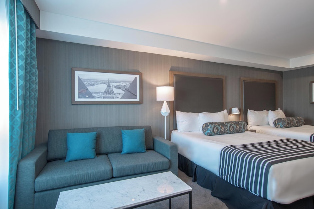 Sandman Signature Ottawa Airport Hotel in Ottawa Best Rates & Deals