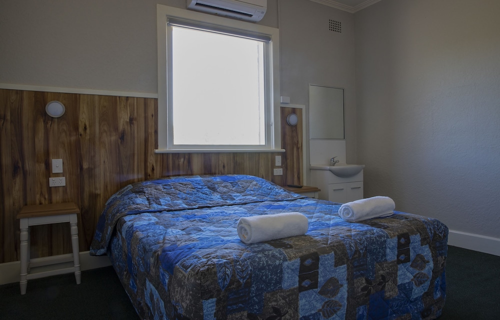 Criterion Hotel