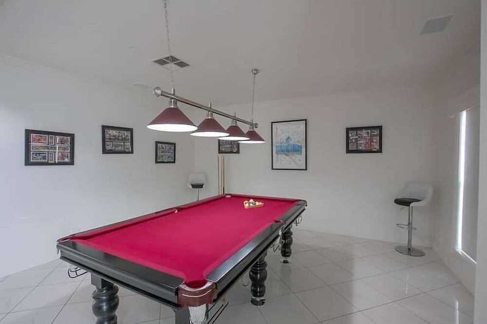 Entire Home With Direct Access to the River Murray