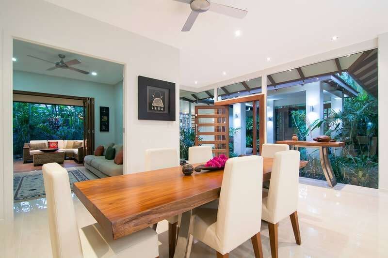 Innokenti at The Beachfront, Luxury on 4 Mile Beach