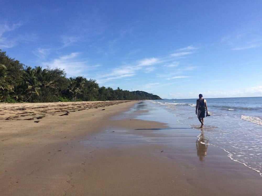 Innokenti at The Beachfront, Luxury on 4 Mile Beach