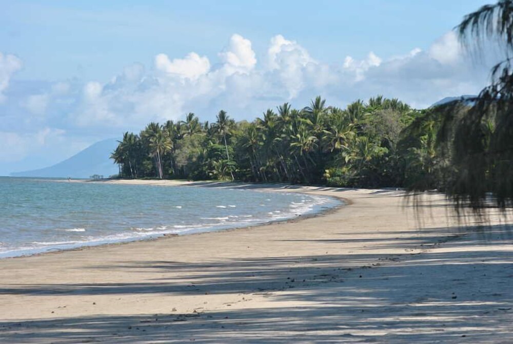 Innokenti at The Beachfront, Luxury on 4 Mile Beach