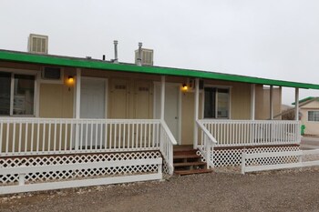 Cold Springs Station Resort Reviews Cold Springs with Front Porch 4 Person