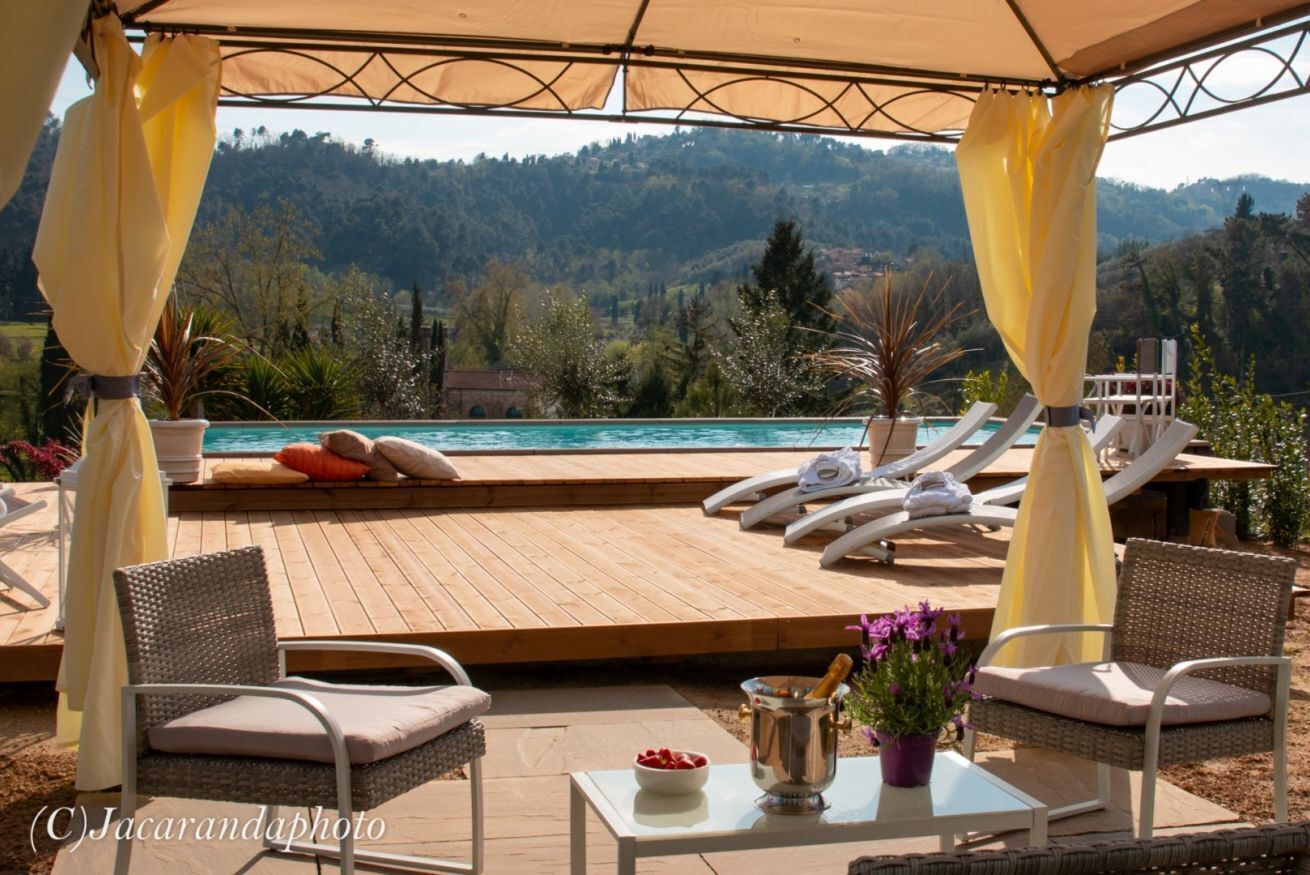 Villa With Pool And Garden Just 10 Minutes Far From The Sea
